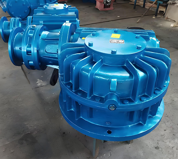 PWO型平面二次包絡環(huán)面蝸桿減速器